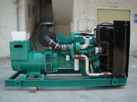囊谦1100kw康明斯柴油发电机组图片 囊谦1100kw康明斯柴油发电机组图片